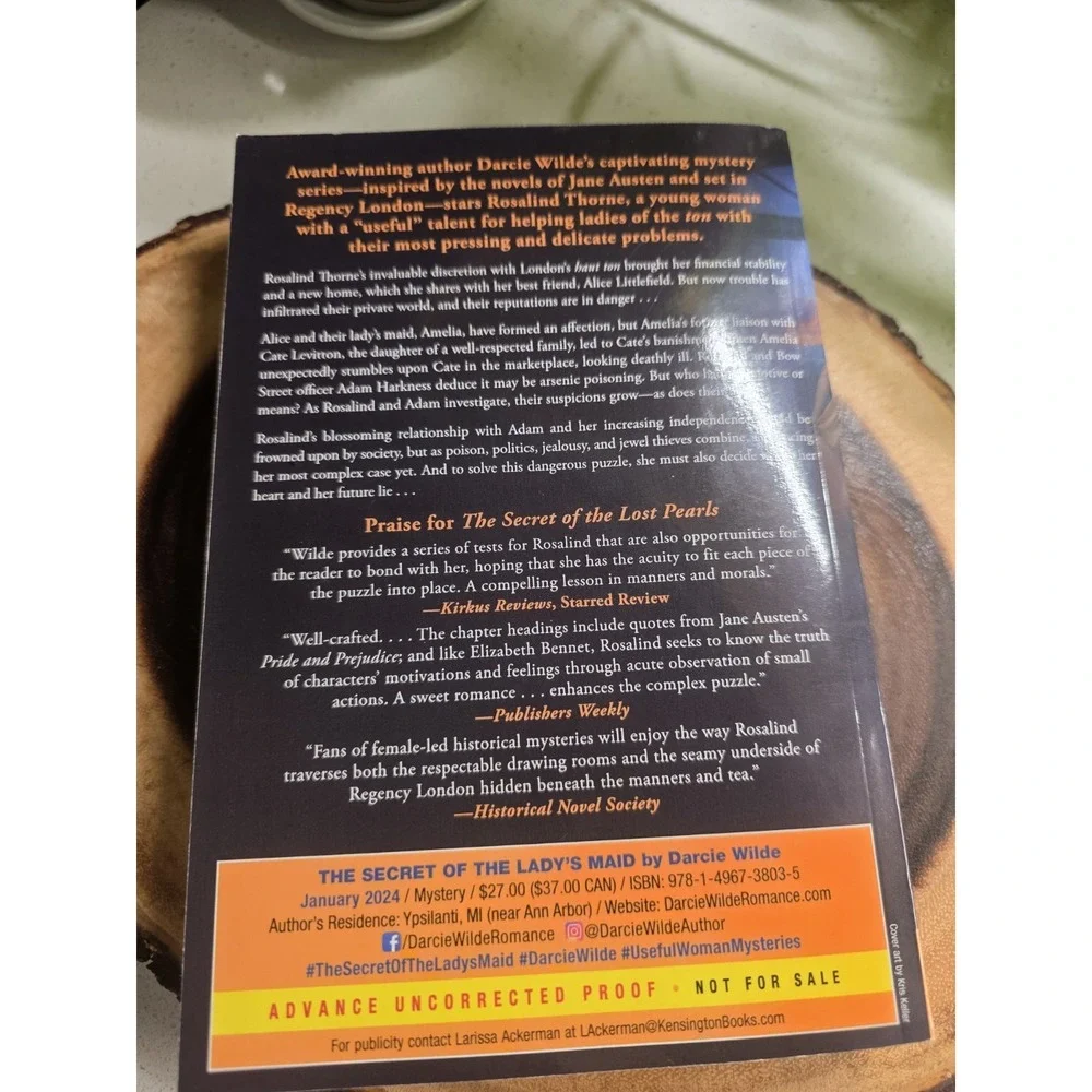 The Secret of the Lady's Maid by Darcie‎ Wilde: New